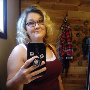 Meet your Posher, Kenda